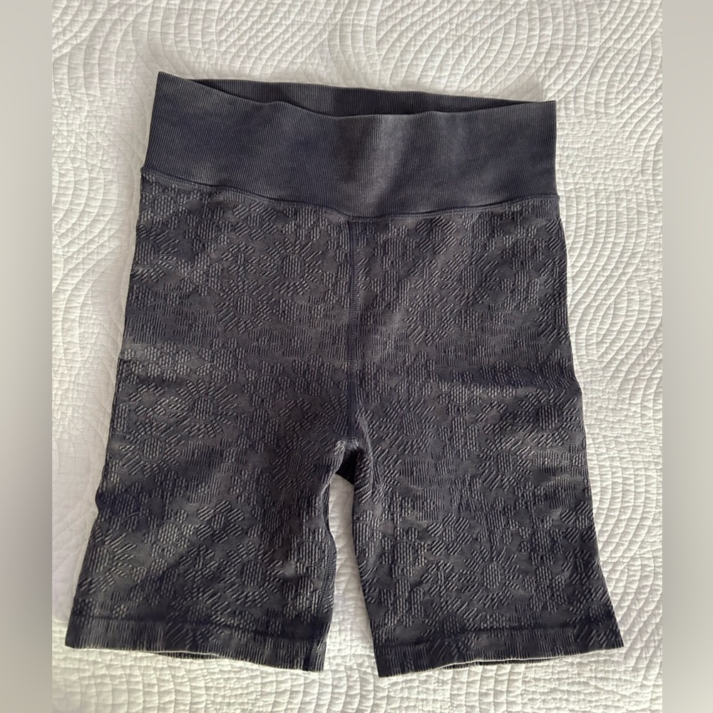 aerie biker shorts